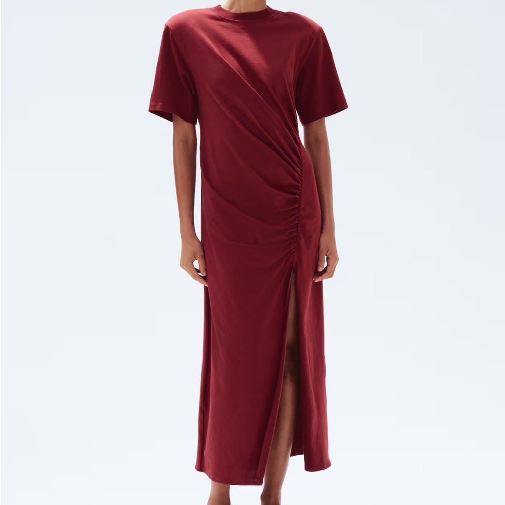 NWT T-shirt dress with shoulder pads